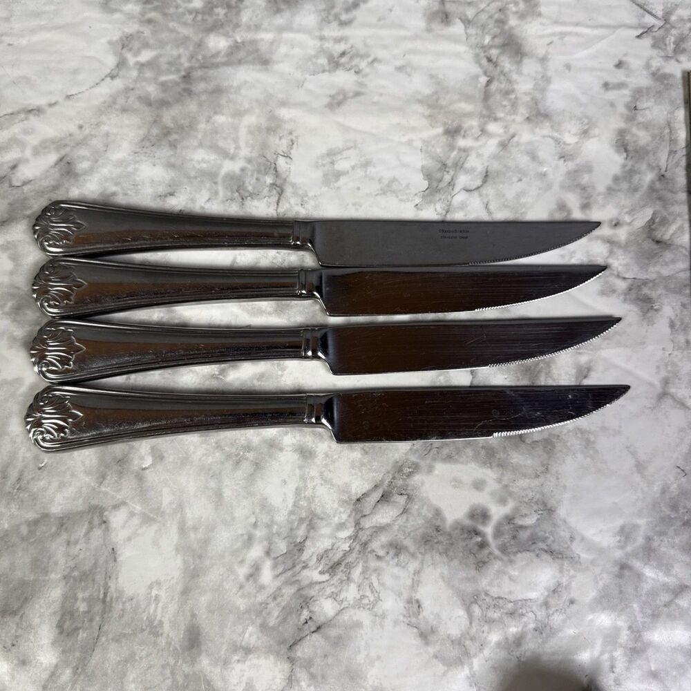 Set of 4 Steak Knives Reed & Barton Stainless Flatware Used